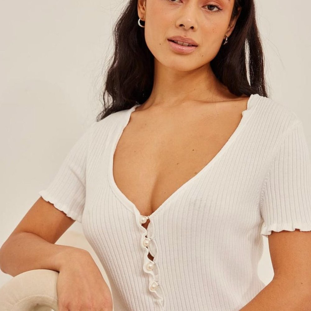 Nakd Pearl Knitted Short Sleeve